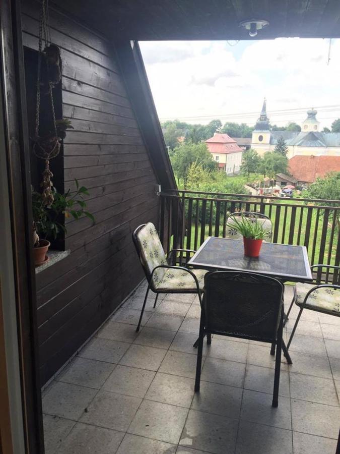 Apartman Za Kostelem Zvole  Eksteriør billede
